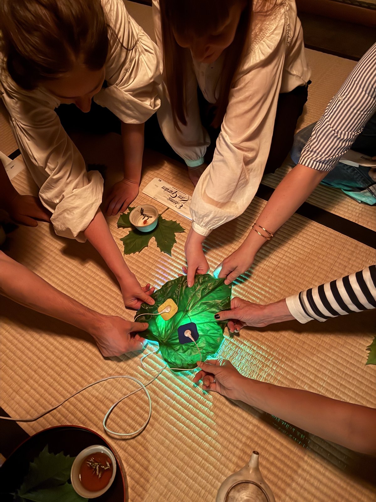A tea art festival in a machiya